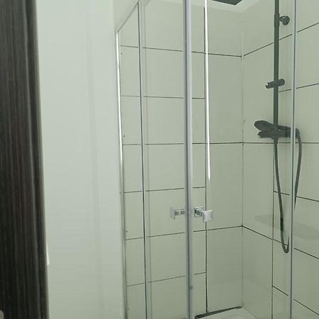 Family Delux Center Apartment มาดริด ภายนอก รูปภาพ